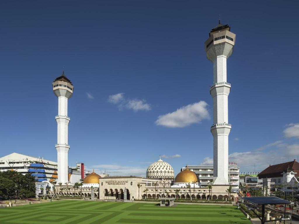 Oyo 2554 Hotel Arimbi Lama Dewi Sartika Бандунг Экстерьер фото