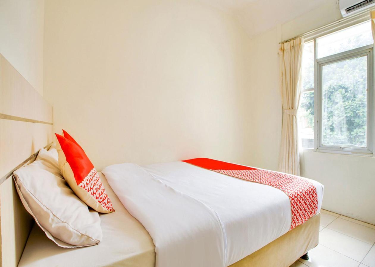 Oyo 2554 Hotel Arimbi Lama Dewi Sartika Бандунг Экстерьер фото