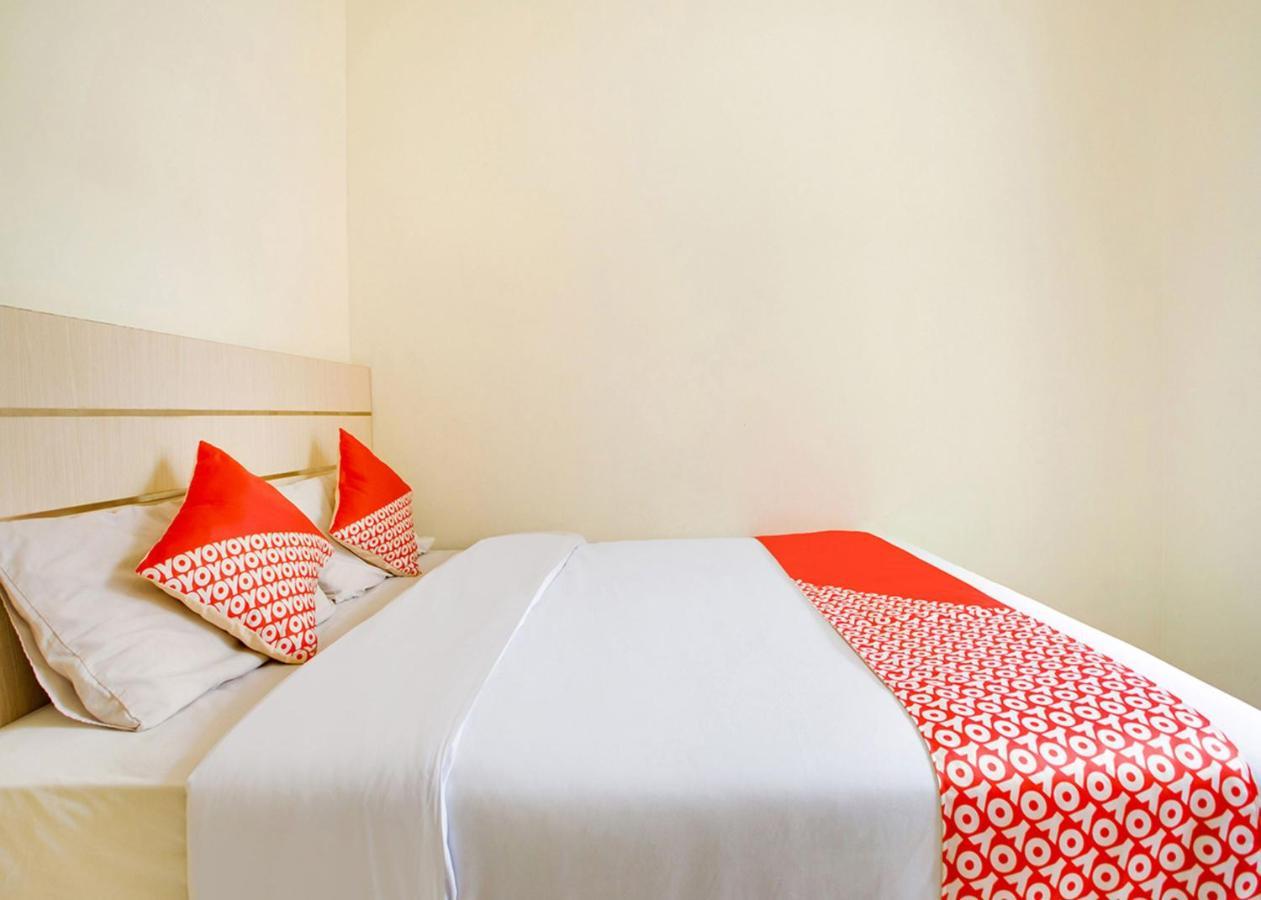 Oyo 2554 Hotel Arimbi Lama Dewi Sartika Бандунг Экстерьер фото